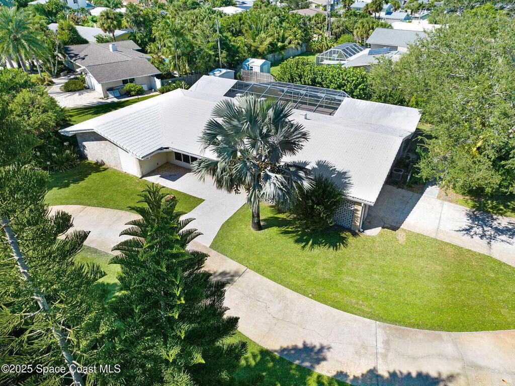 105 Cat Cay Lane, Indian Harbour Beach, FL 32937