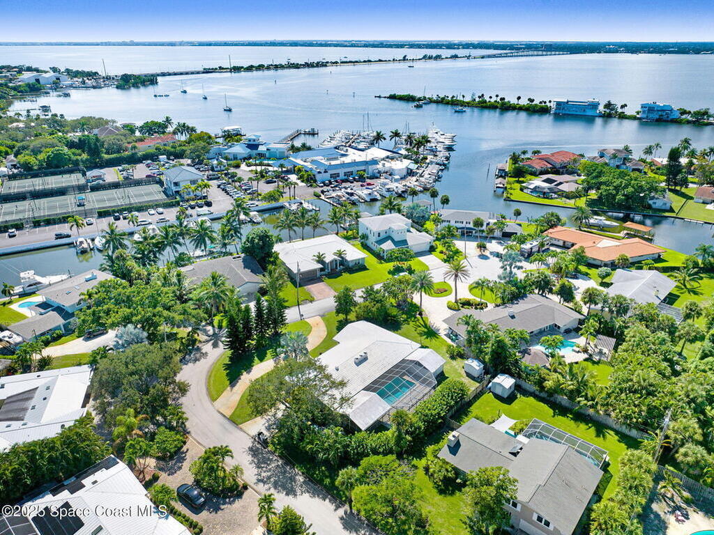 105 Cat Cay Lane, Indian Harbour Beach, FL 32937