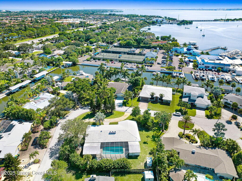 105 Cat Cay Lane, Indian Harbour Beach, FL 32937