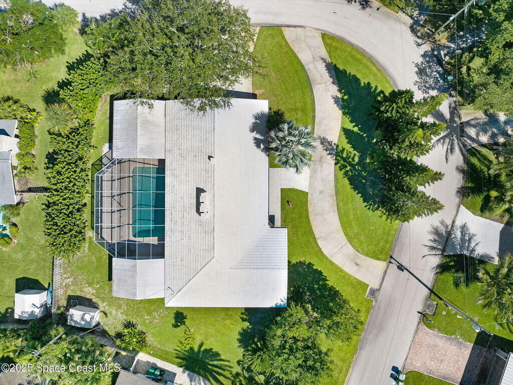 105 Cat Cay Lane, Indian Harbour Beach, FL 32937