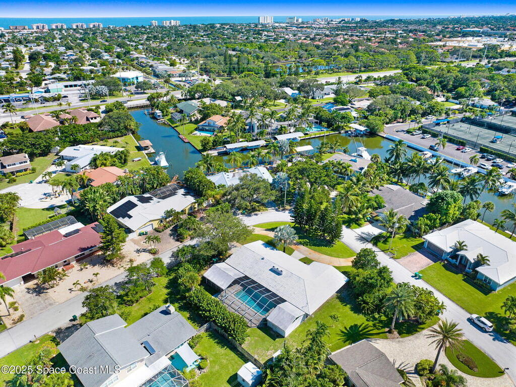 105 Cat Cay Lane, Indian Harbour Beach, FL 32937