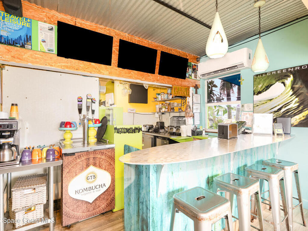 222 N 1st Street, Cocoa Beach, FL 32931