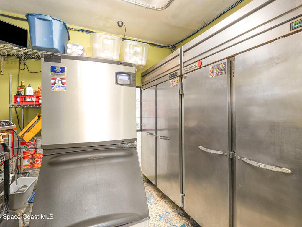 222 N 1st Street, Cocoa Beach, FL 32931