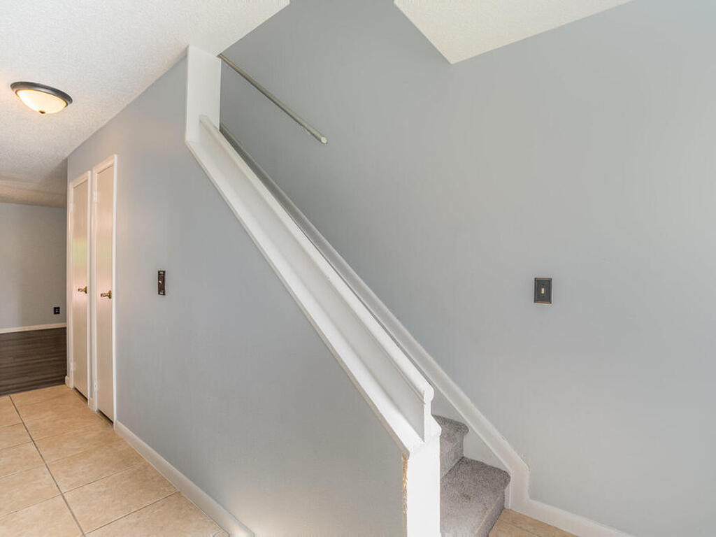 3118 Manor Drive, Palm Bay, FL 32905