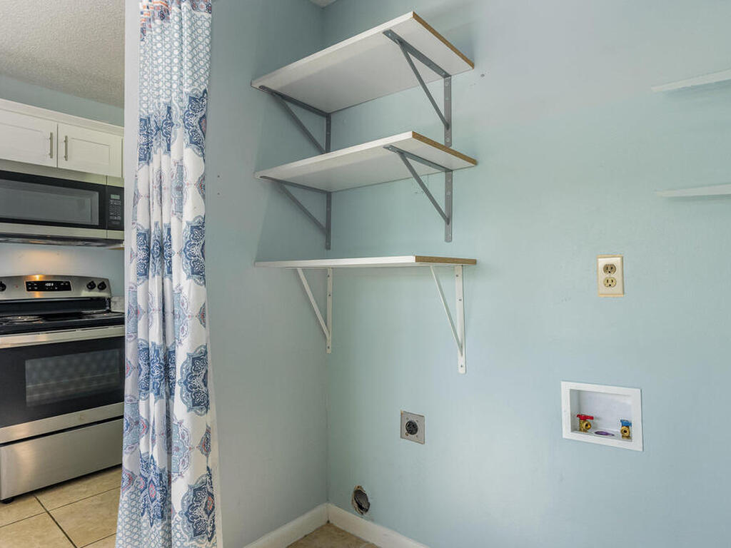 3118 Manor Drive, Palm Bay, FL 32905