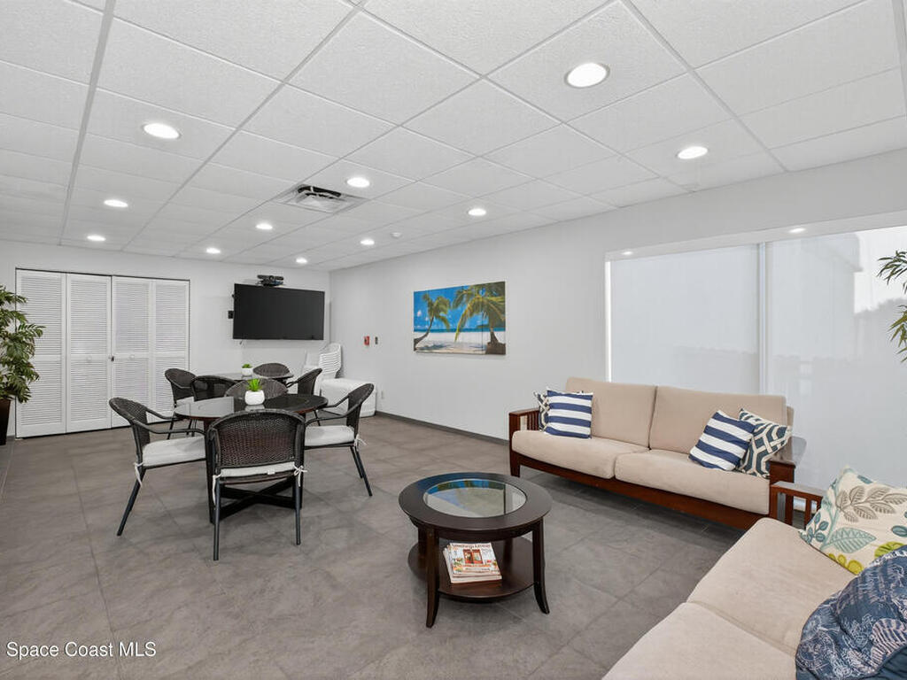 2727 N Highway A1a, Indialantic, FL 32903