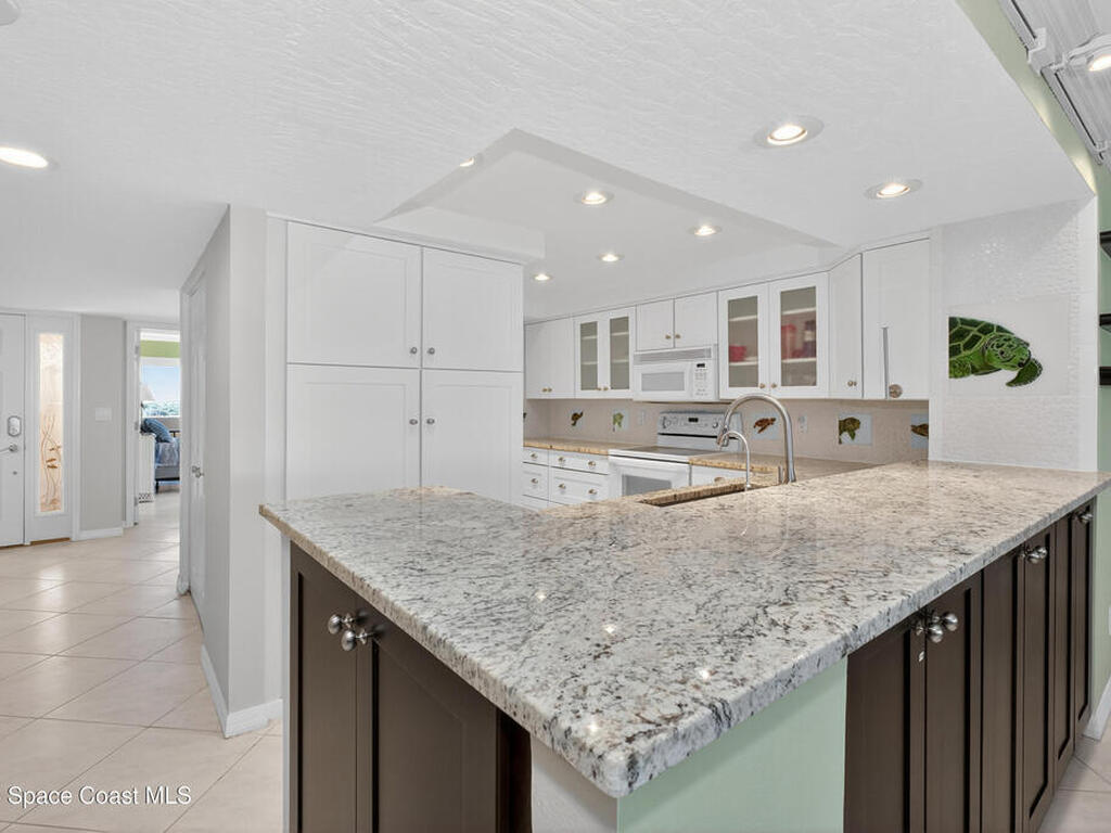 2727 N Highway A1a, Indialantic, FL 32903