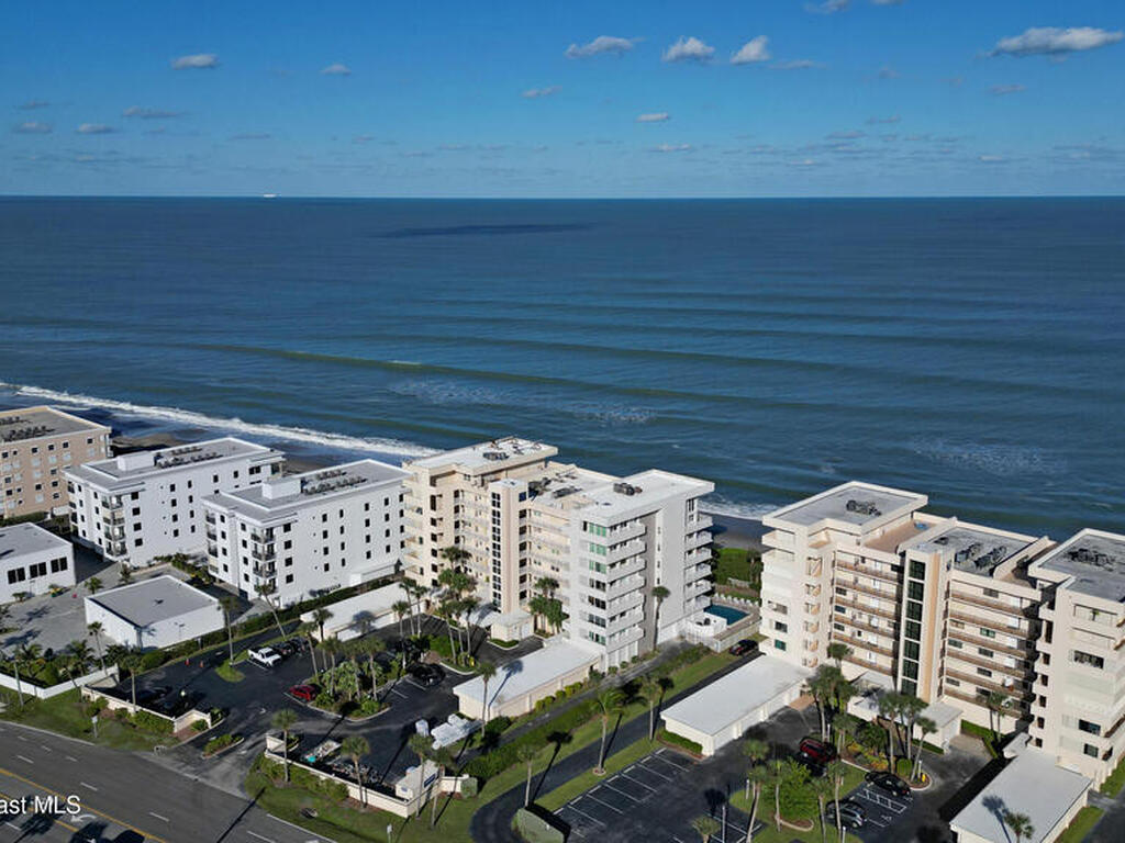 2727 N Highway A1a, Indialantic, FL 32903