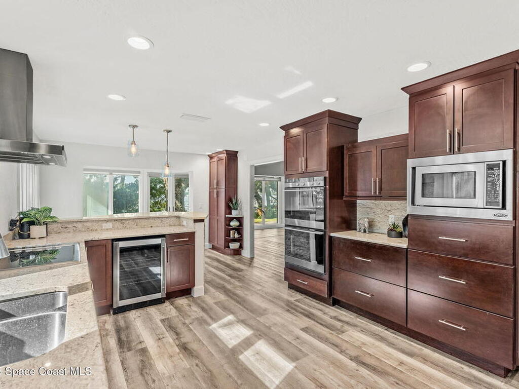 8535 S Tropical Trail, Merritt Island, FL 32952