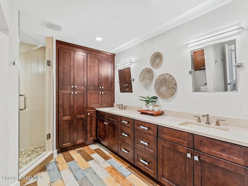 8535 S Tropical Trail, Merritt Island, FL 32952