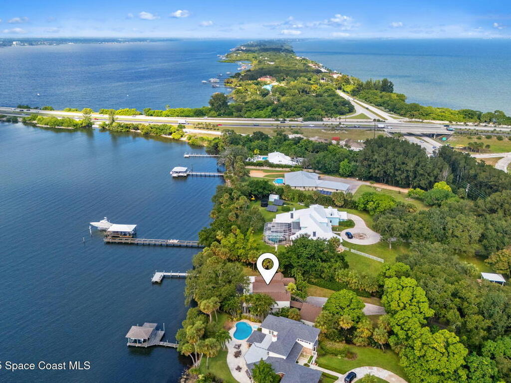 8535 S Tropical Trail, Merritt Island, FL 32952