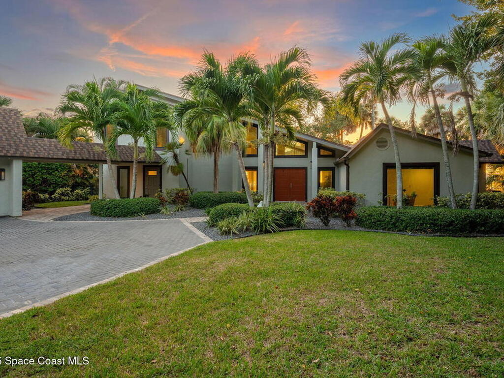 8535 S Tropical Trail, Merritt Island, FL 32952