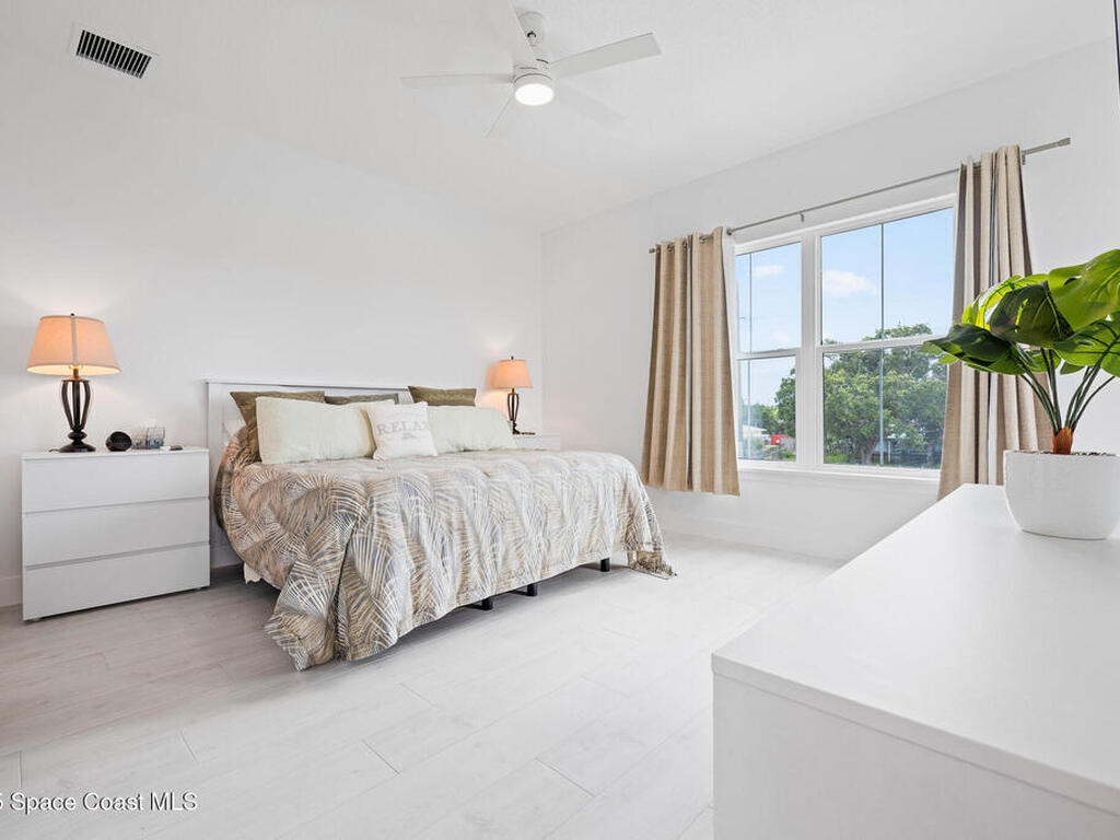 1380 Windchime Lane, Melbourne, FL 32935