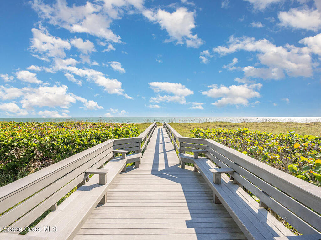 1860 N Atlantic Avenue, Cocoa Beach, FL 32931