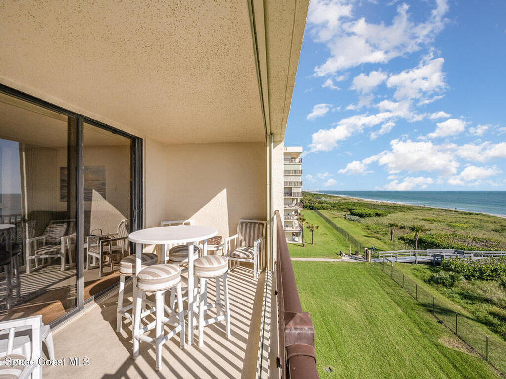 1860 N Atlantic Avenue, Cocoa Beach, FL 32931