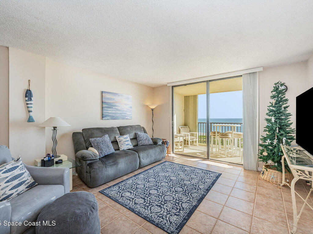 1860 N Atlantic Avenue, Cocoa Beach, FL 32931