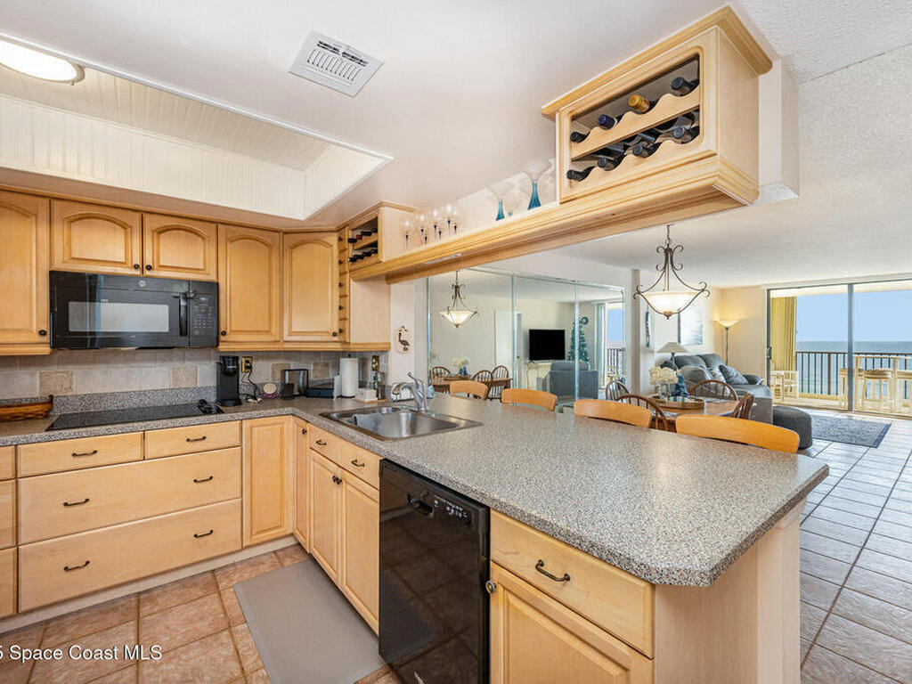 1860 N Atlantic Avenue, Cocoa Beach, FL 32931