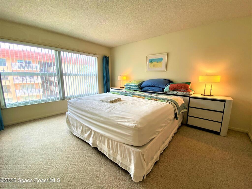 10 Sunflower Street, Cocoa Beach, FL 32931