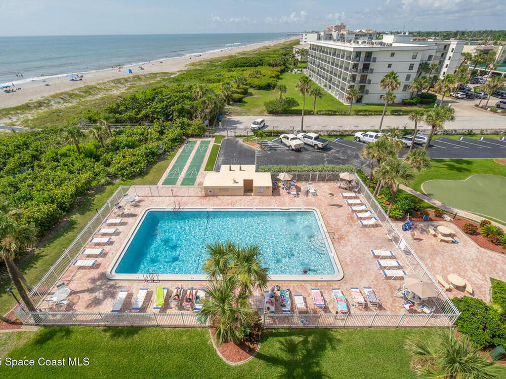 7520 Ridgewood Avenue, Cape Canaveral, FL 32920