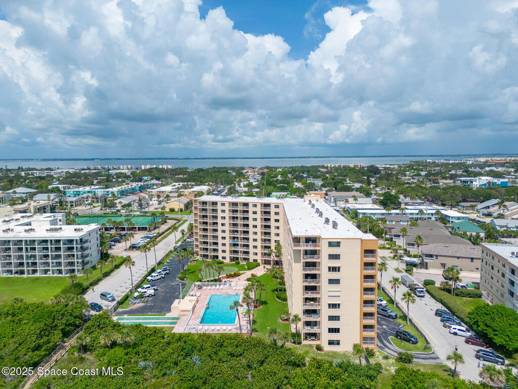 7520 Ridgewood Avenue, Cape Canaveral, FL 32920