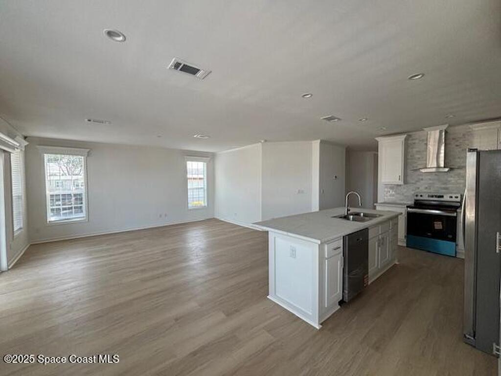 723 Hyacinth Circle, Barefoot Bay, FL 32976