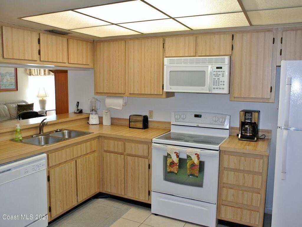 537 Taylor Avenue, Cape Canaveral, FL 32920