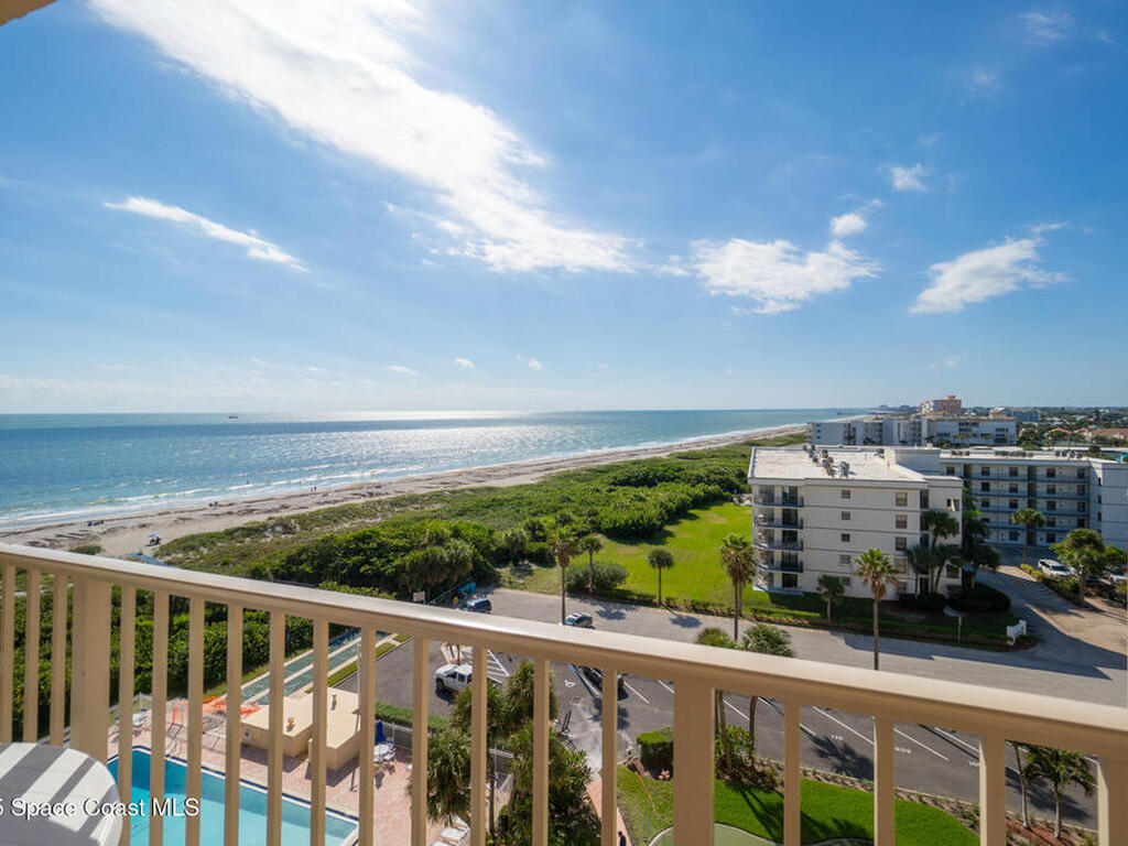 7520 Ridgewood Avenue, Cape Canaveral, FL 32920