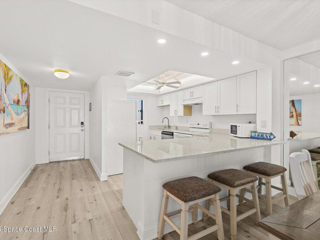 7520 Ridgewood Avenue, Cape Canaveral, FL 32920