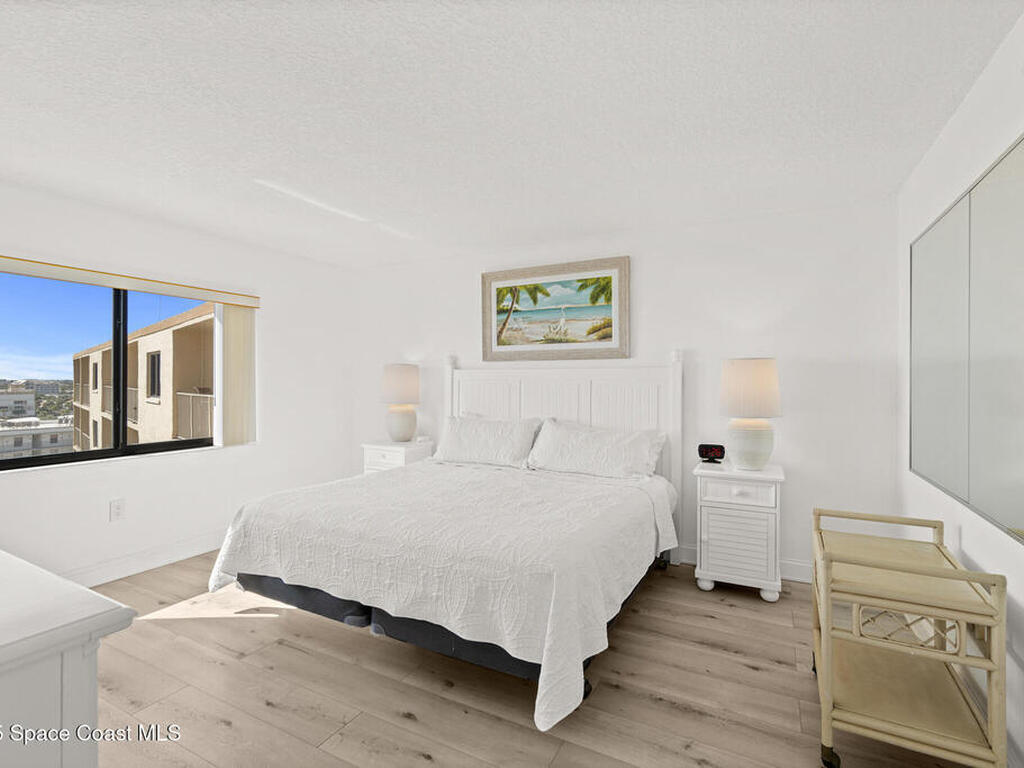 7520 Ridgewood Avenue, Cape Canaveral, FL 32920