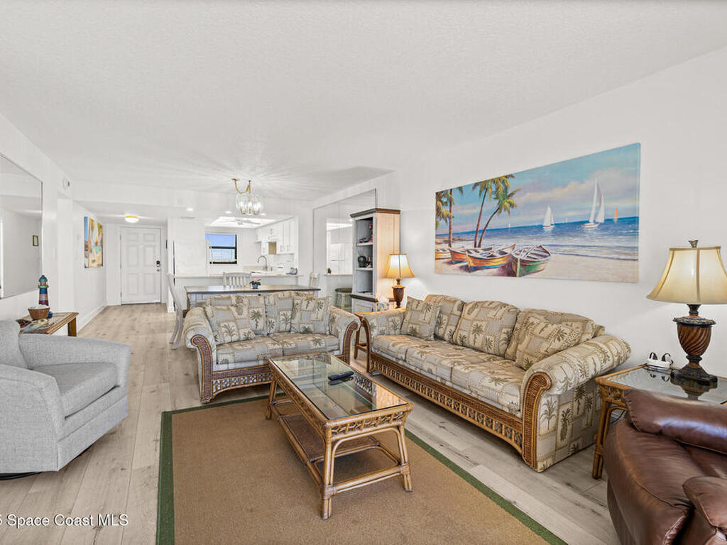 7520 Ridgewood Avenue, Cape Canaveral, FL 32920