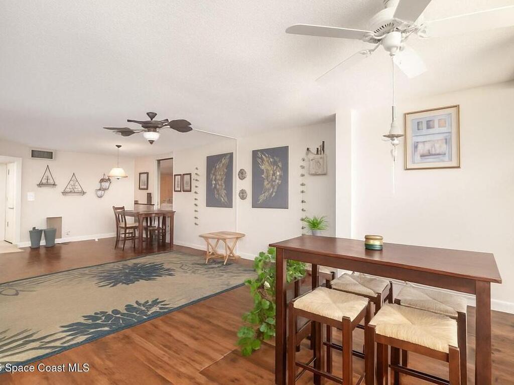 1224 S Peninsula Drive, Daytona Beach, FL 32118