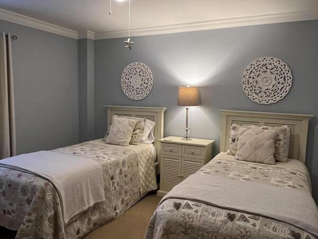 1860 N Atlantic Avenue, Cocoa Beach, FL 32931