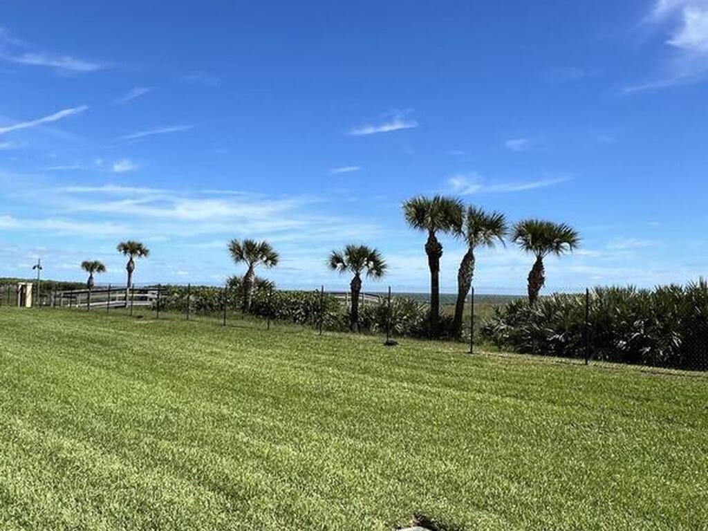 1860 N Atlantic Avenue, Cocoa Beach, FL 32931