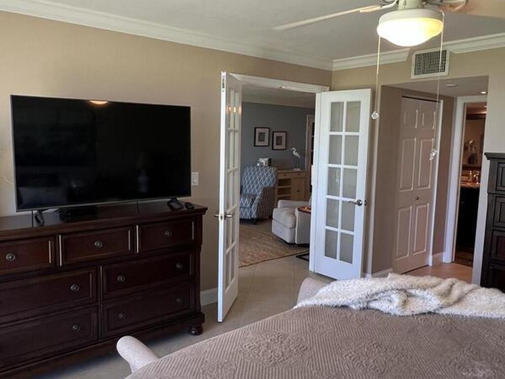 1860 N Atlantic Avenue, Cocoa Beach, FL 32931