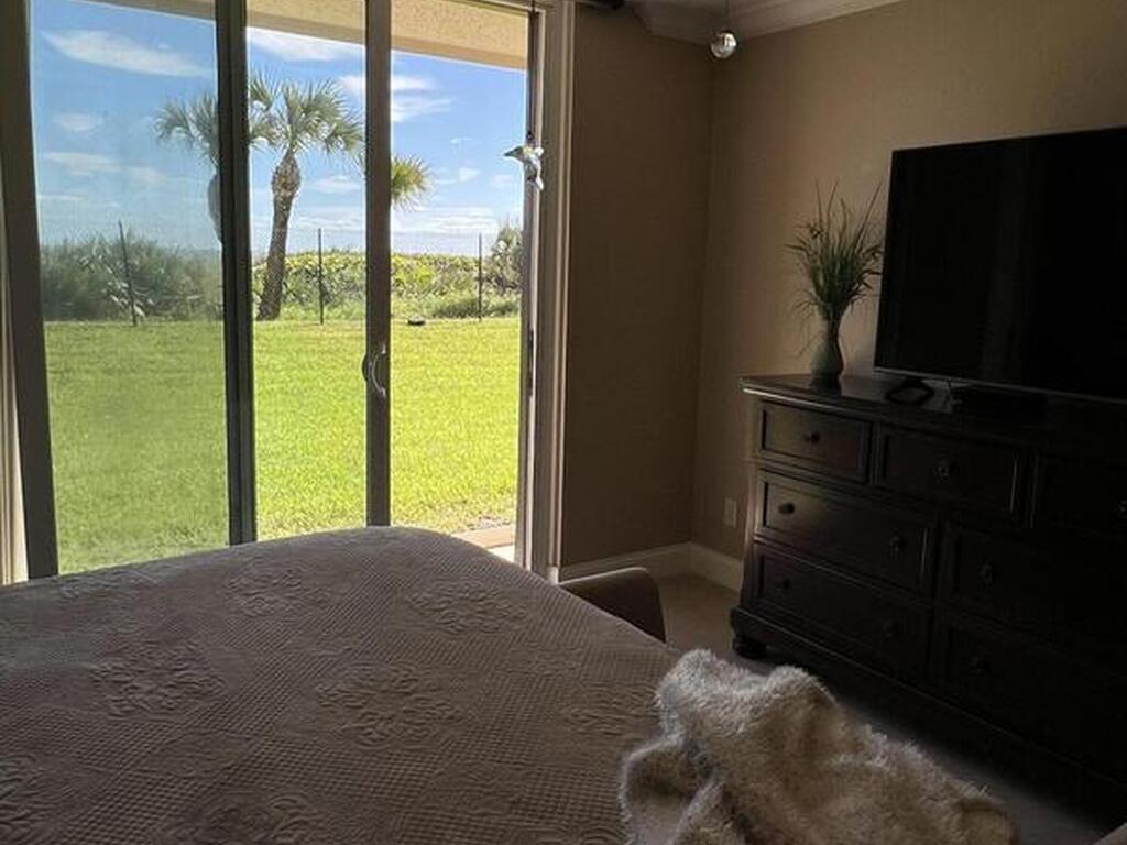 1860 N Atlantic Avenue, Cocoa Beach, FL 32931