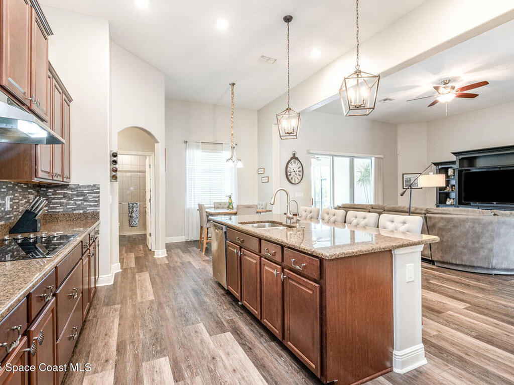 5331 Coverbrook Lane, Grant, FL 32949