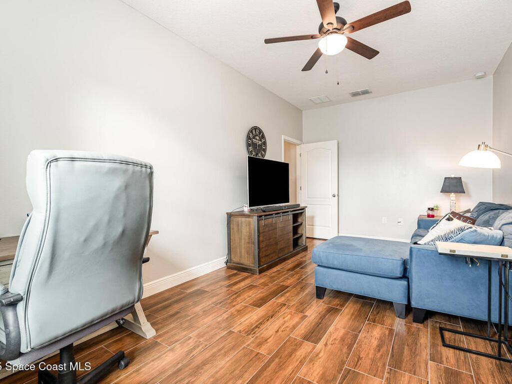 5331 Coverbrook Lane, Grant, FL 32949