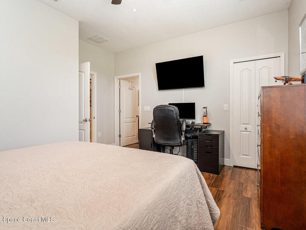 5331 Coverbrook Lane, Grant, FL 32949