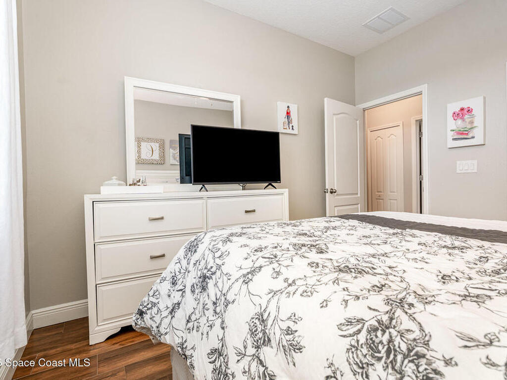 5331 Coverbrook Lane, Grant, FL 32949