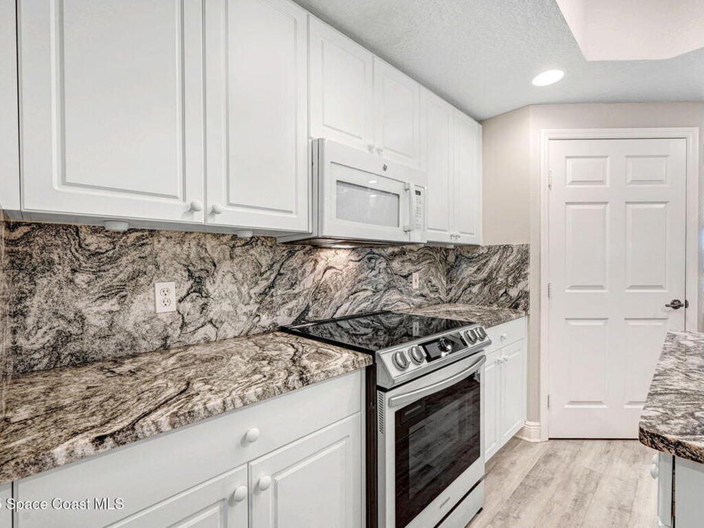 8931 Lake Drive, Cape Canaveral, FL 32920