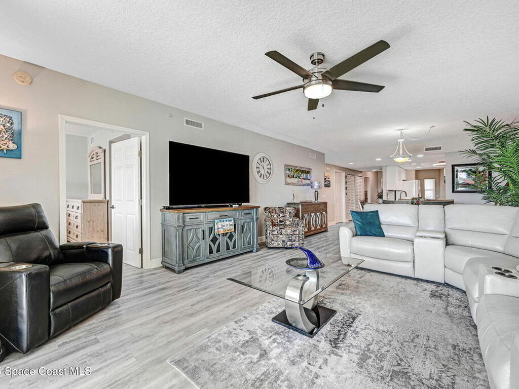 8931 Lake Drive, Cape Canaveral, FL 32920