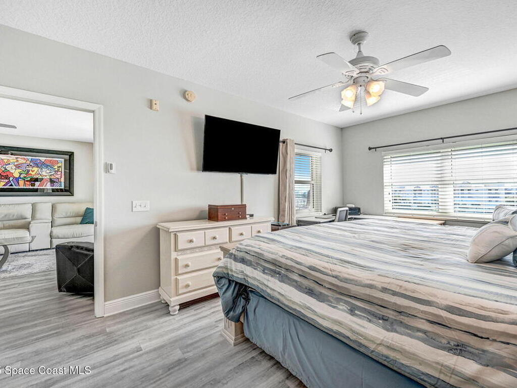 8931 Lake Drive, Cape Canaveral, FL 32920