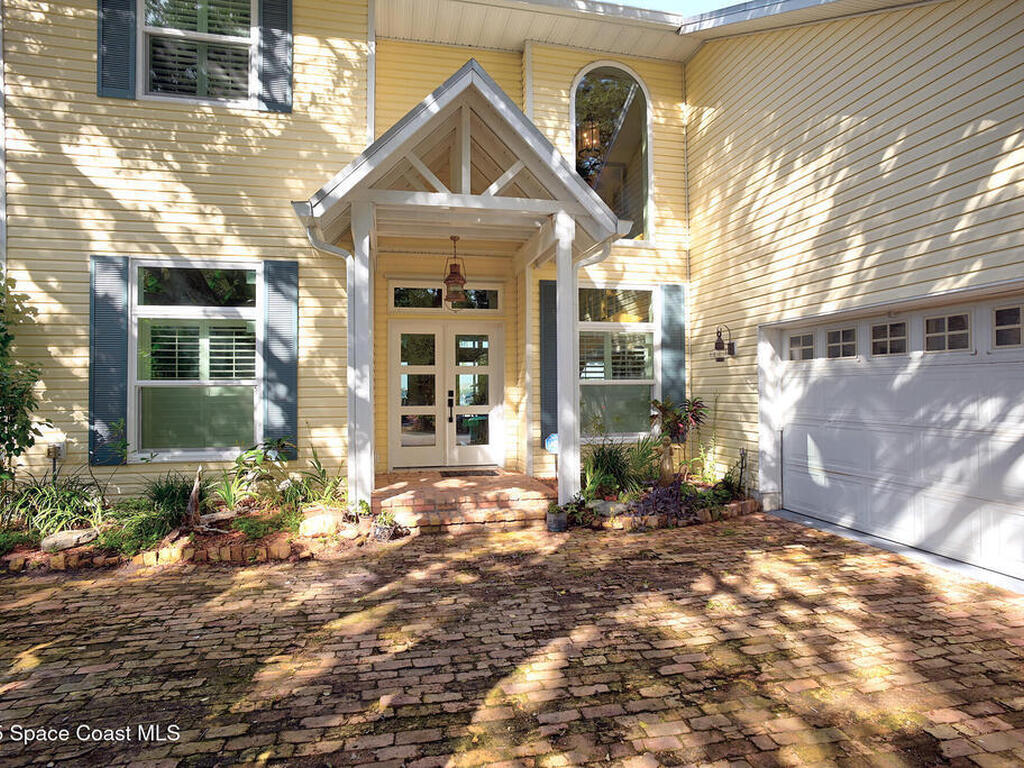 5930 Riverside Drive, Melbourne Beach, FL 32951
