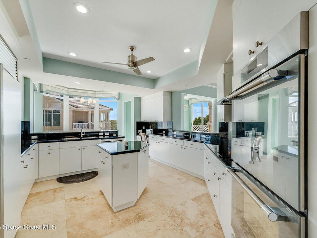 601 N Swim Club Drive, Indian River Shores, FL 32963