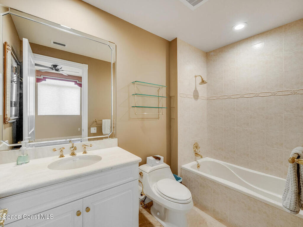 601 N Swim Club Drive, Indian River Shores, FL 32963