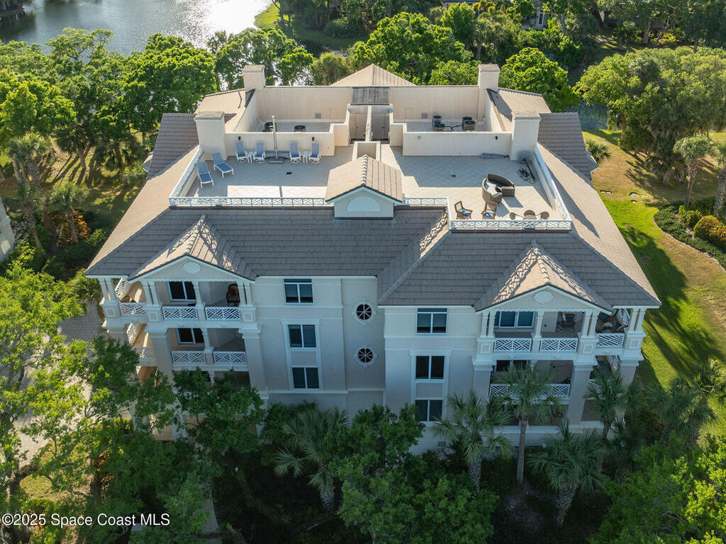 601 N Swim Club Drive, Indian River Shores, FL 32963