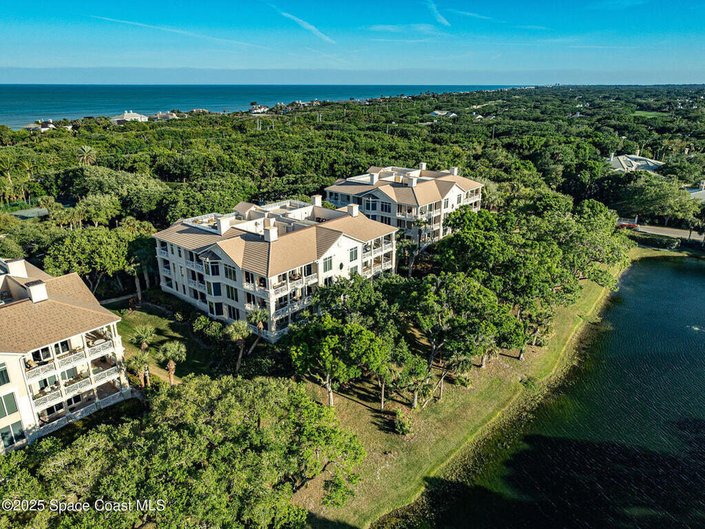 601 N Swim Club Drive, Indian River Shores, FL 32963