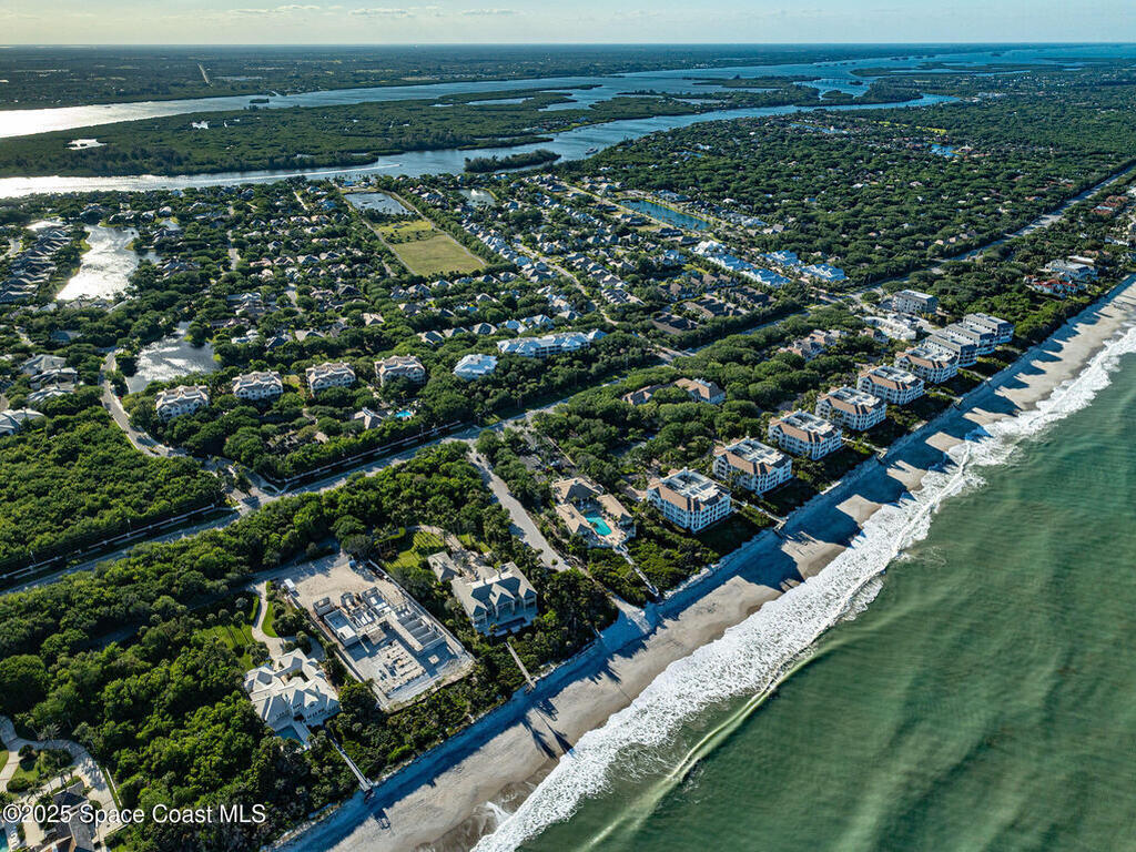 601 N Swim Club Drive, Indian River Shores, FL 32963