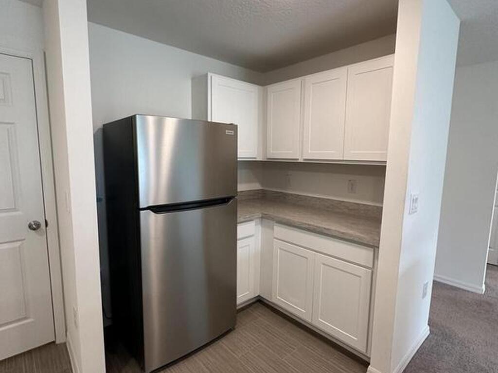 550 Osmosis Drive, Palm Bay, FL 32908