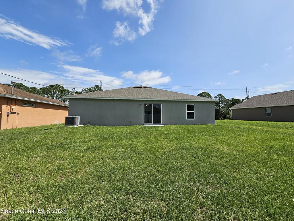 550 Osmosis Drive, Palm Bay, FL 32908